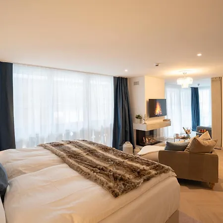 Mirabeau Etoile 酒店 4*