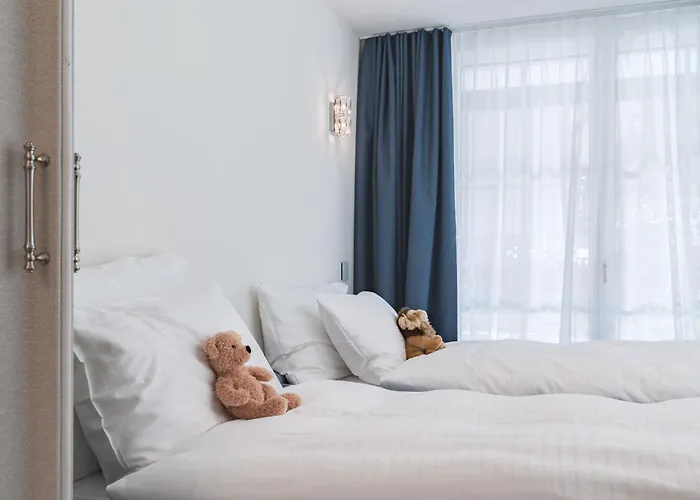 Mirabeau Etoile Szálloda 4*