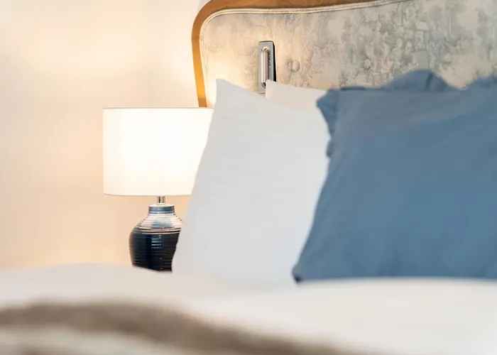 Готель Mirabeau Etoile 4*