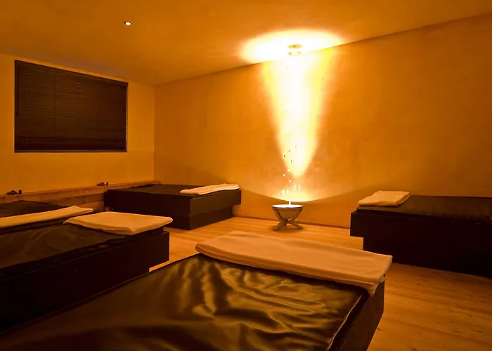 Готель Mirabeau Etoile 4*